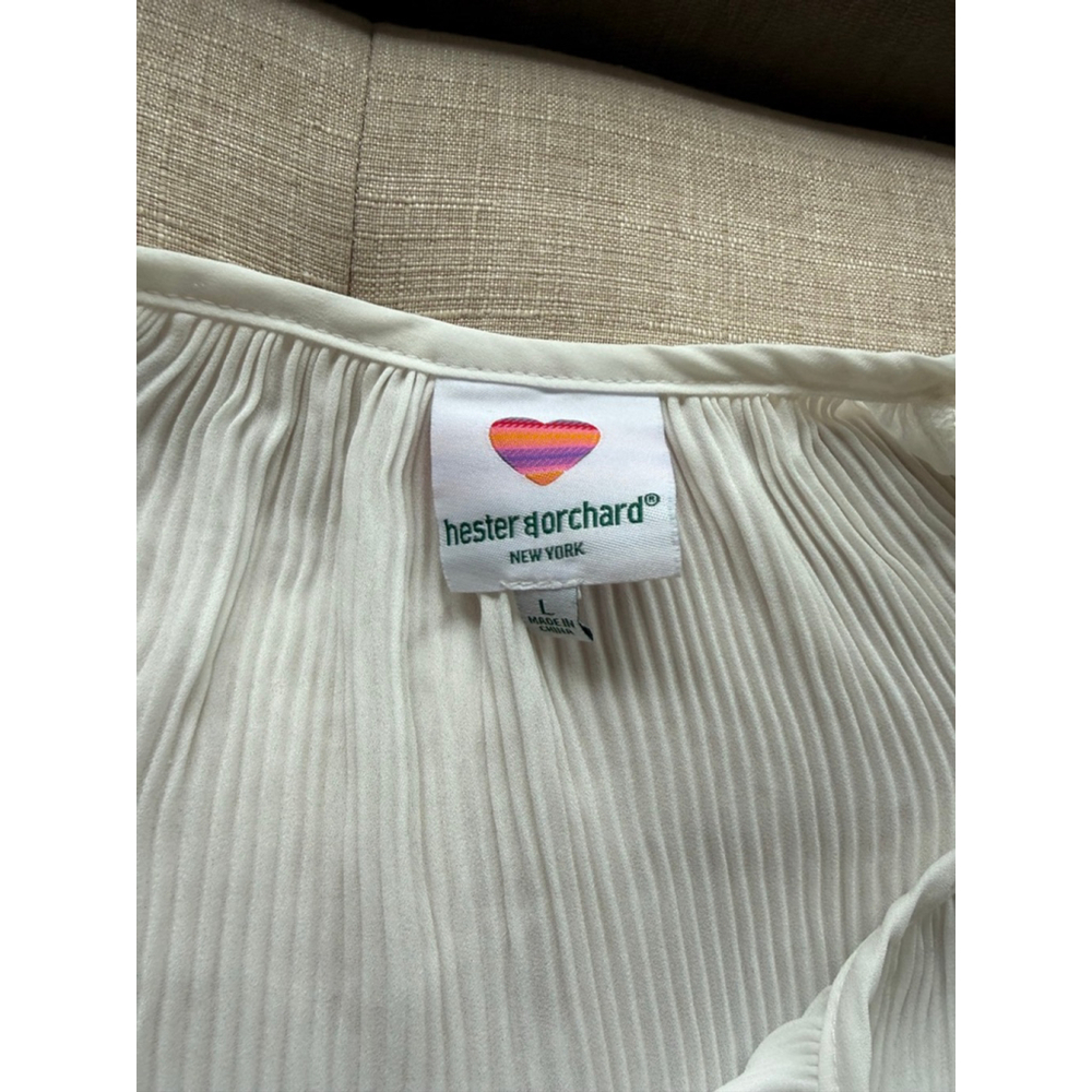 Women's hester & orchard White Pleated Blouse L - Picture 2 of 6
